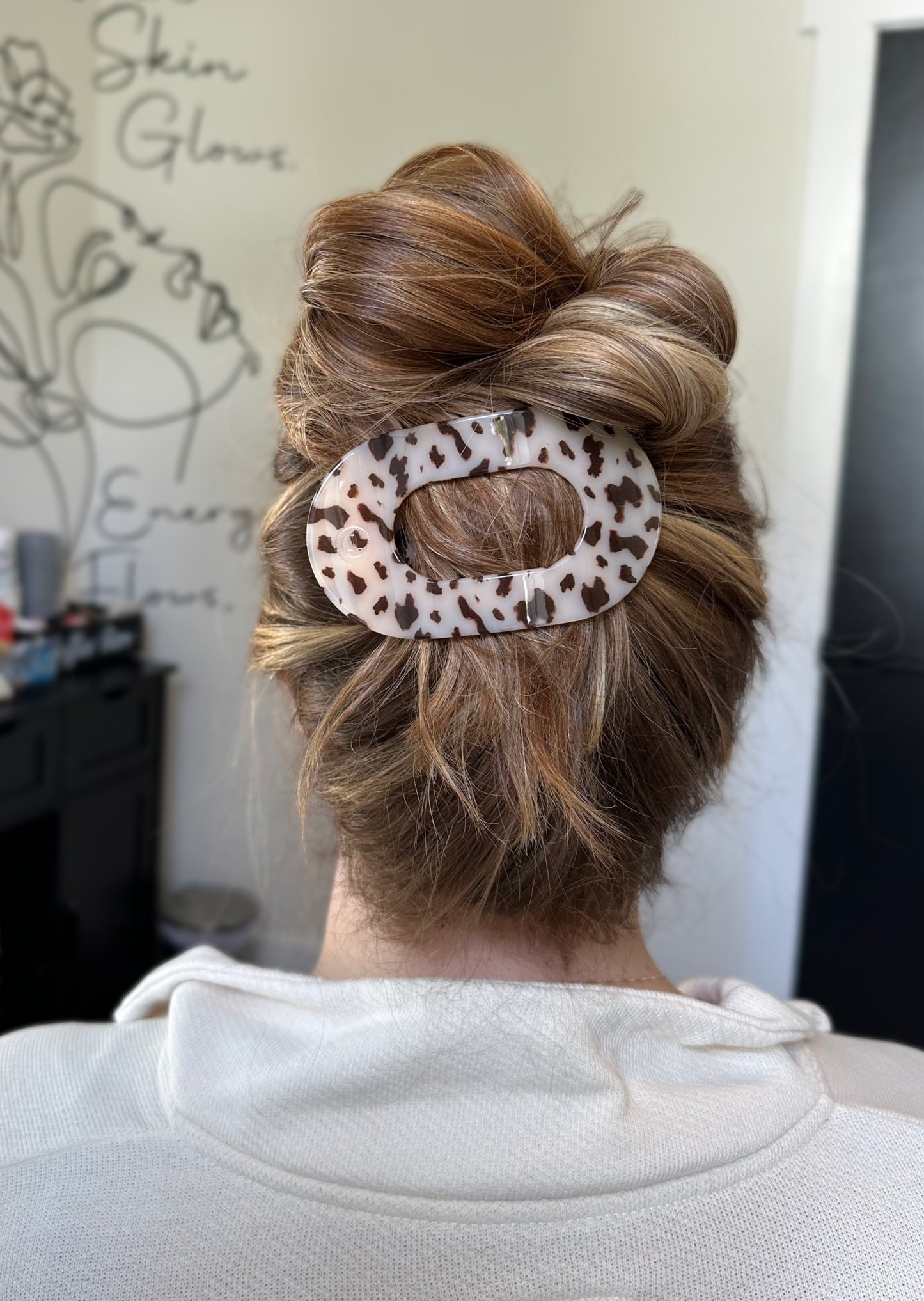 Blonde Tortoise Flat Clip