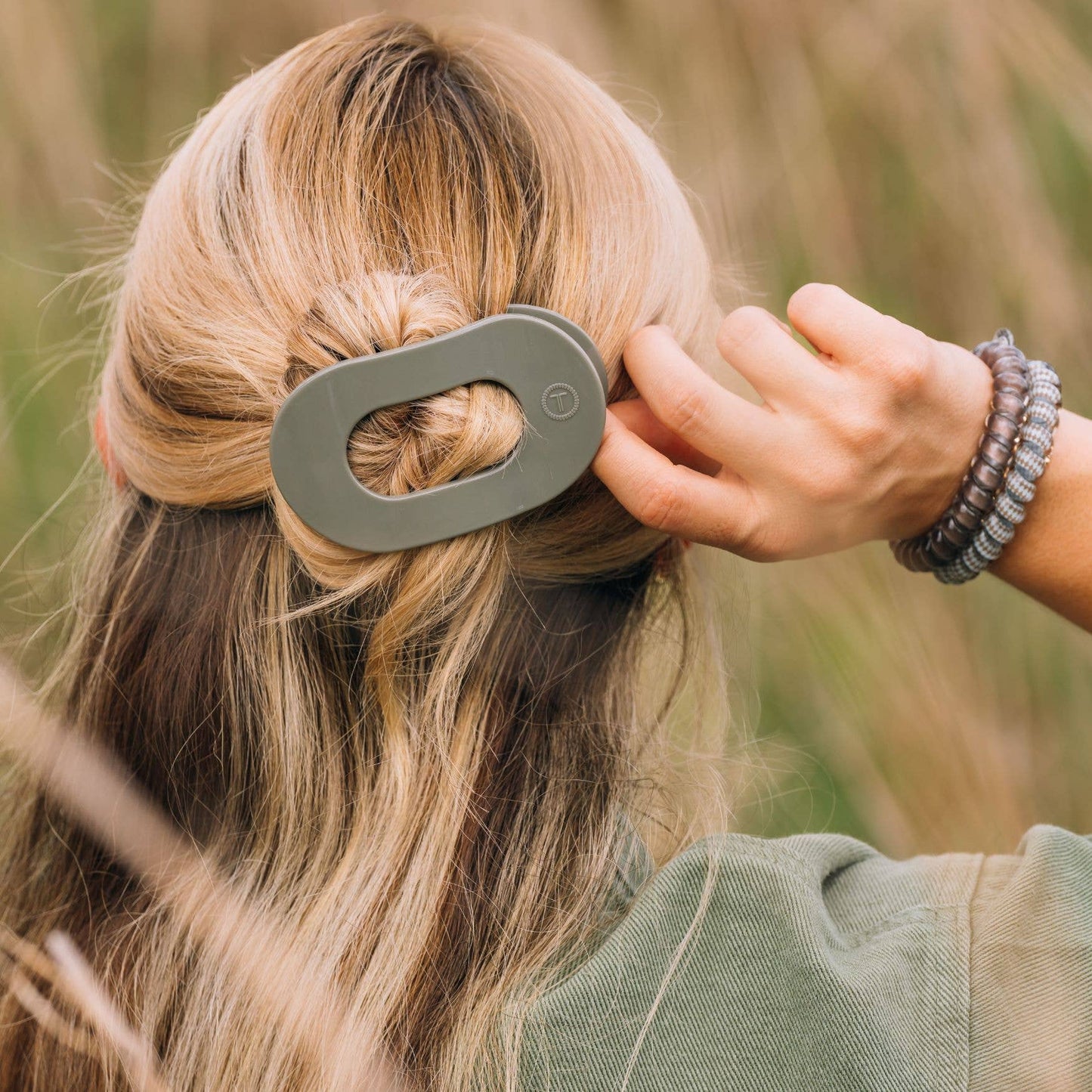 Sage It Ain't So Flat Round Clip